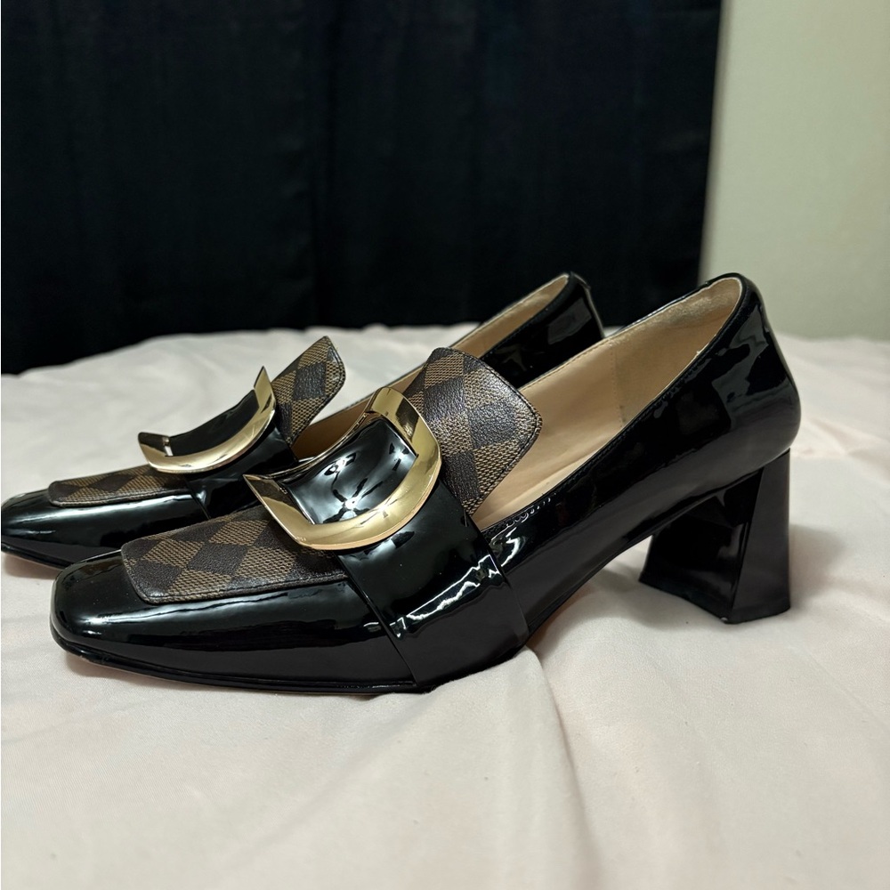 Patent Leather Women's Metal Square Pattern
Design Classic Chunky Heel Loafers